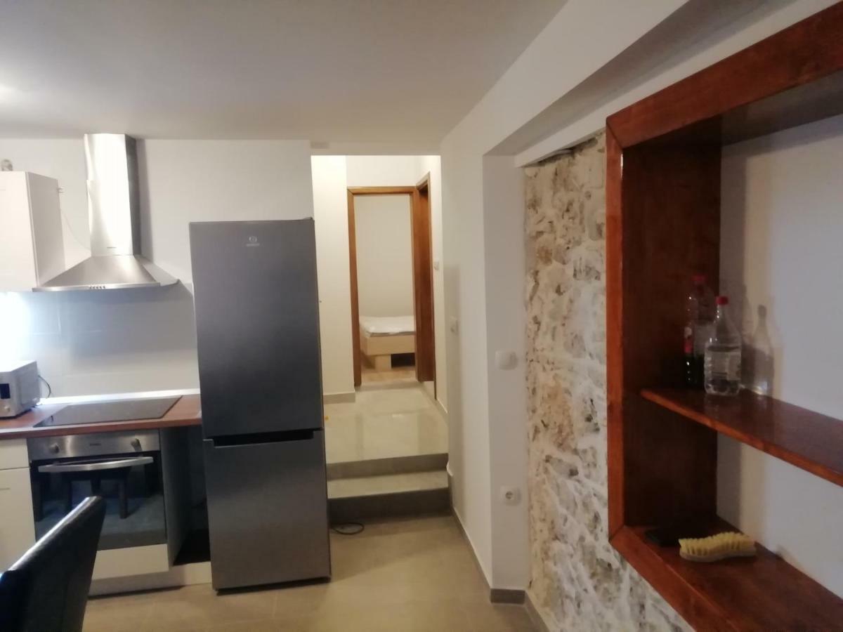 Apartamento Ana Sveti Filip i Jakov Exterior foto